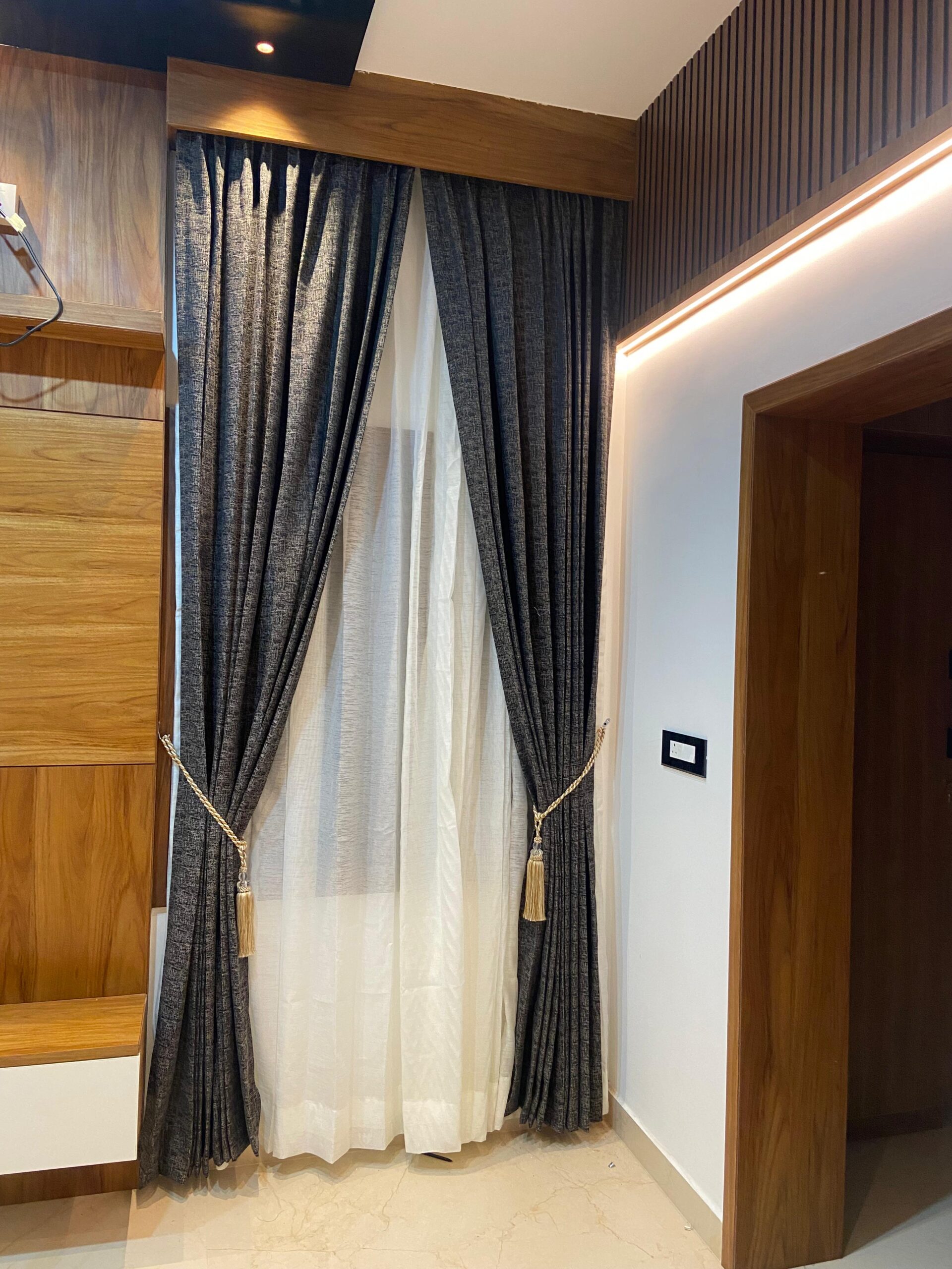 WhatsApp Image 2025-08-13 at 16.42.00_534aa7bb